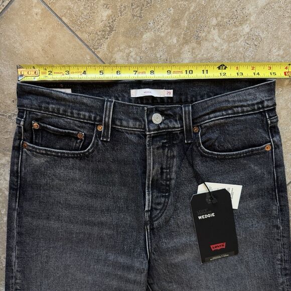 NWT Levi’s Premium Wedgie Icon Jeans Womens 29 High Rise Tapered Leg Black Denim - Picture 11 of 14